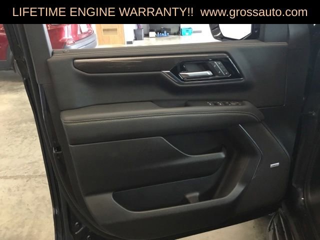 Used 2025 GMC Yukon XL Elevation w/ Elevation Premium Package image 22