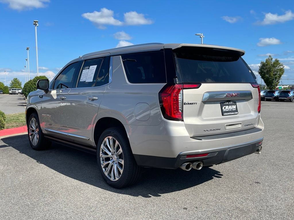 Used 2023 GMC Yukon Denali AWD/4WD image 5