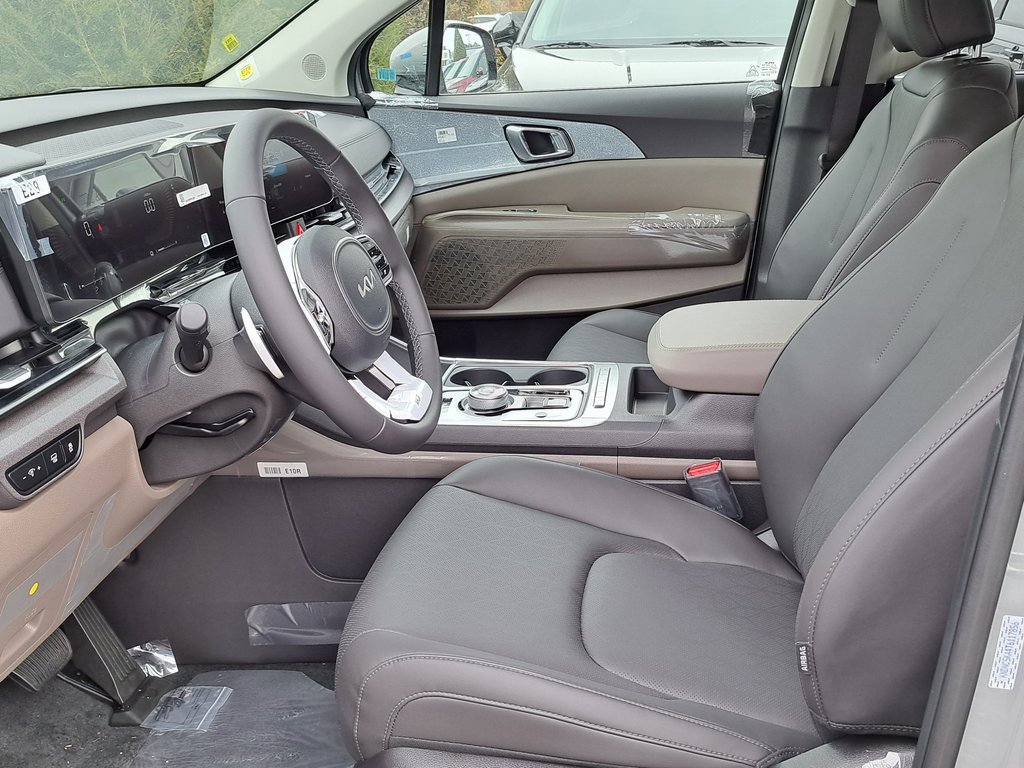 New 2026 Kia Carnival EX image 12