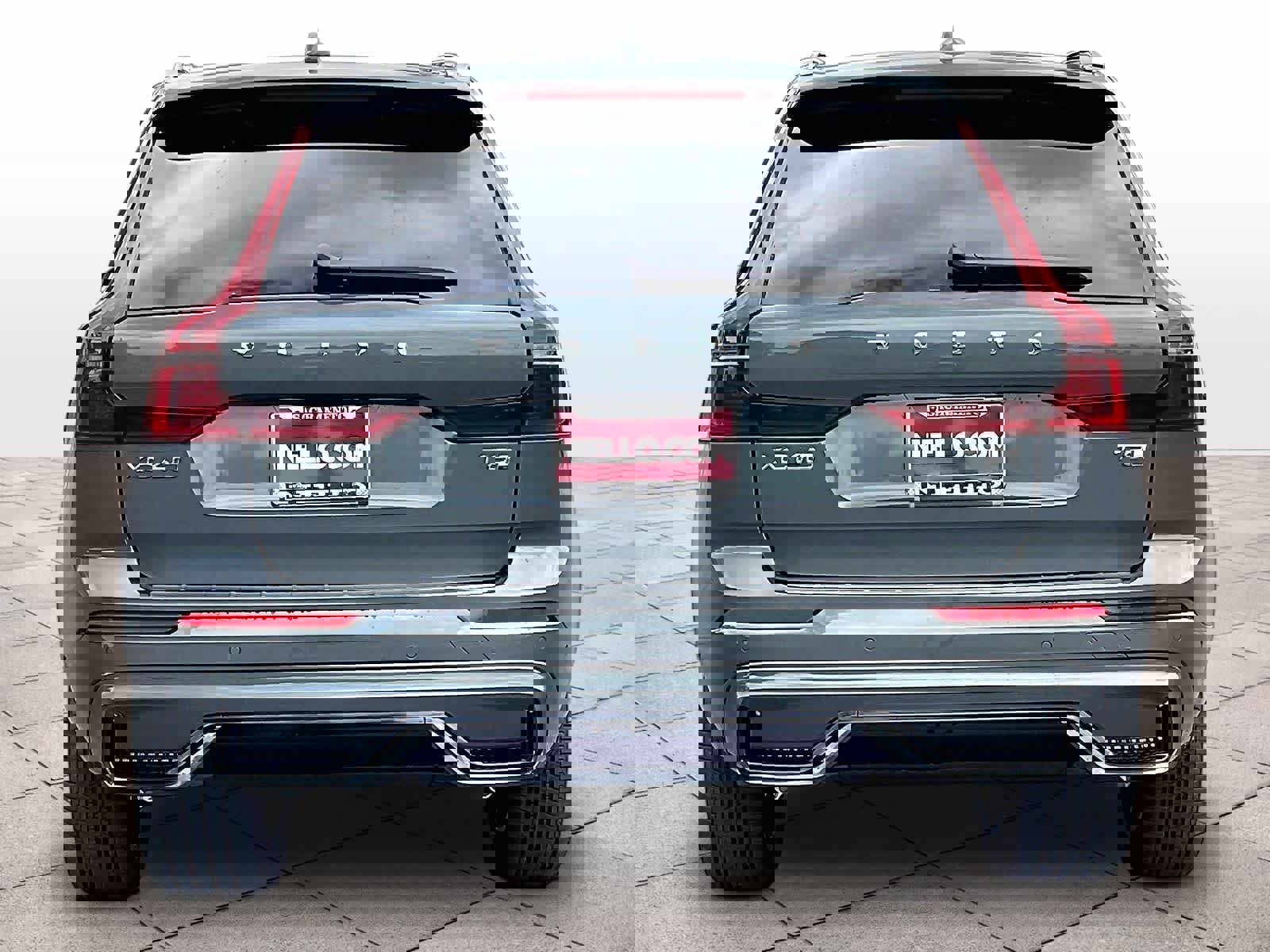 New 2026 Volvo XC60 T8 Plus w/ Protection Package Premier image 6