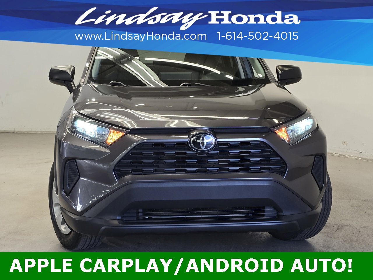 Used 2021 Toyota RAV4 LE image 2