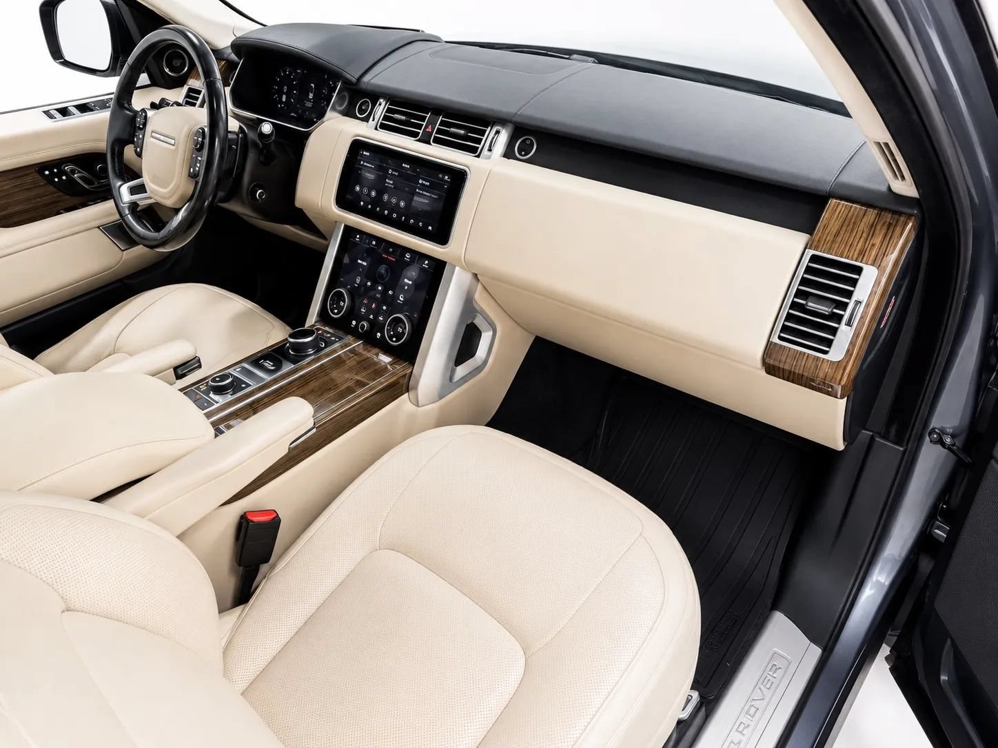 Used 2019 Land Rover Range Rover Supercharged AWD/4WD image 18