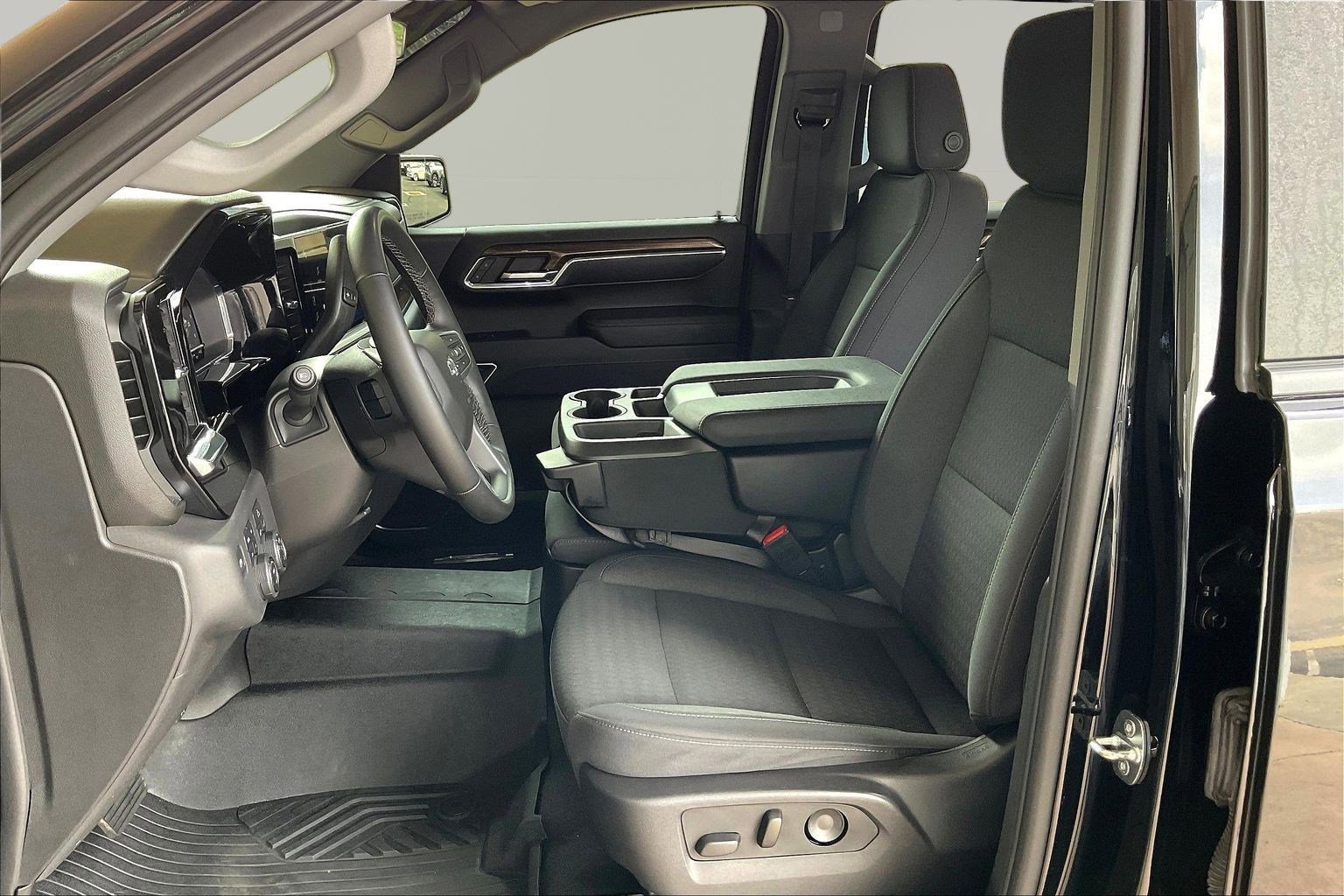 Used 2023 Chevrolet Silverado 1500 LT Trail Boss image 21