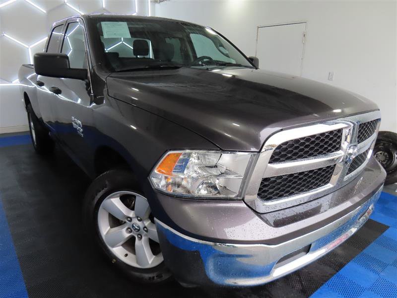 Used 2024 RAM 1500 Classic SLT AWD/4WD image 5