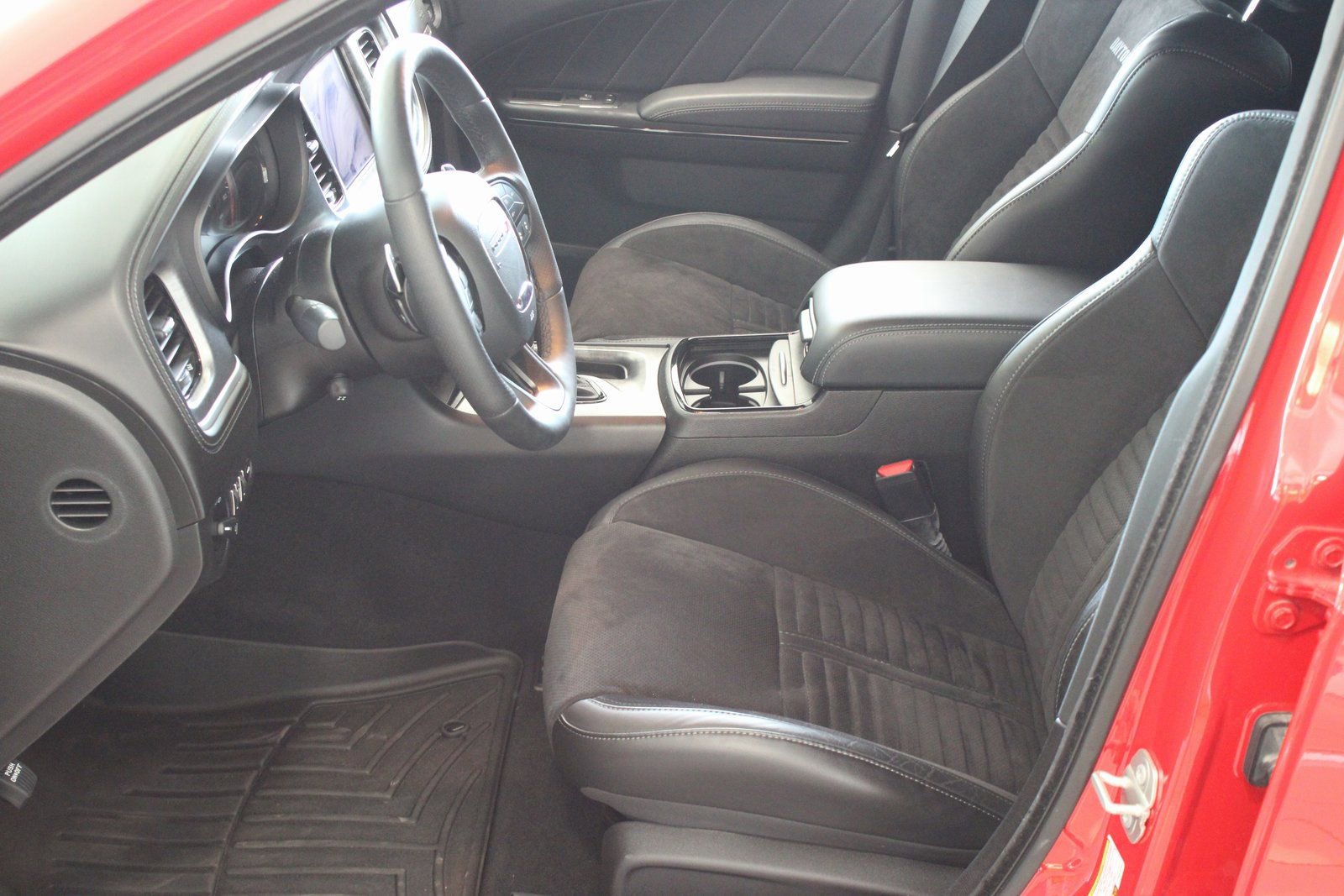 Used 2023 Dodge Charger Scat Pack w/ Daytona Edition Group RWD image 9