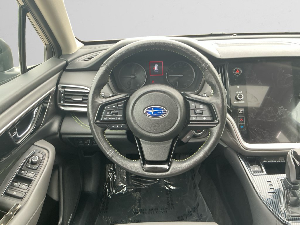 Used 2025 Subaru Outback Onyx Edition XT AWD/4WD image 12