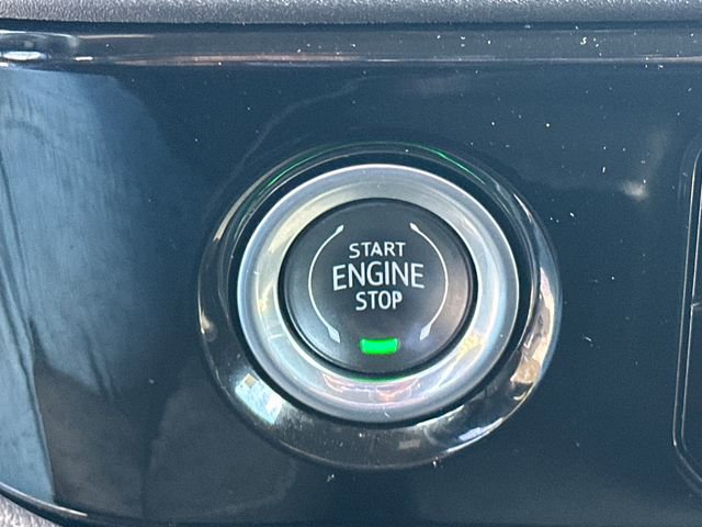 Used 2023 Chevrolet Silverado 1500 LT image 36