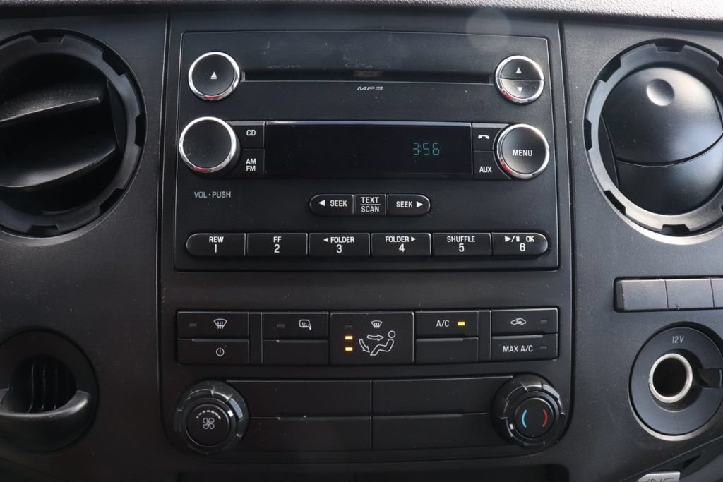 Used 2019 Ford F750 2WD Regular Cab Super Duty image 16