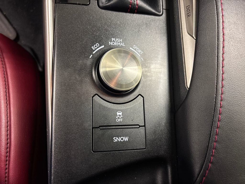 Used 2018 Lexus IS 300 F Sport w/ F Sport Package image 38