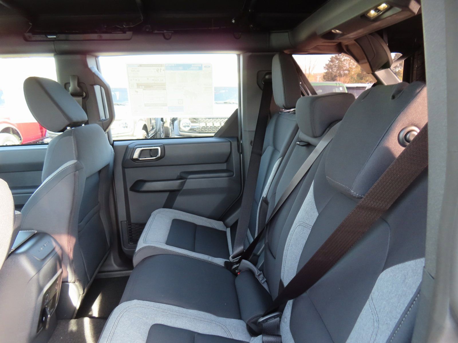 New 2025 Ford Bronco 4-Door image 17