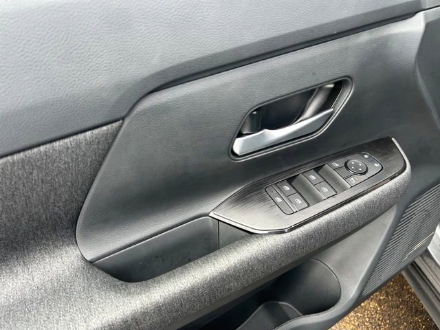 New 2026 Nissan Kicks SV image 25