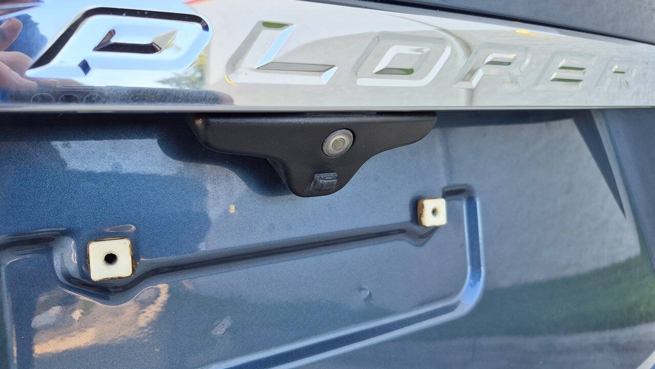 Used 2018 Ford Explorer FWD image 22