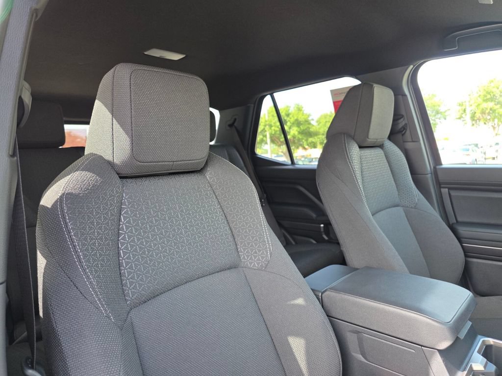 New 2026 Toyota 4Runner SR5 AWD/4WD image 15
