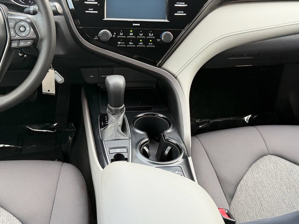 Used 2020 Toyota Camry LE w/ Cold Weather Package AWD/4WD image 14