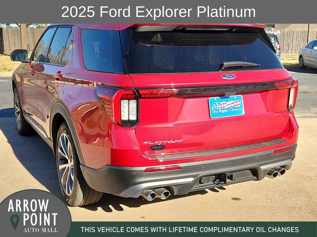 Used 2025 Ford Explorer Platinum w/ Ultimate Package image 9