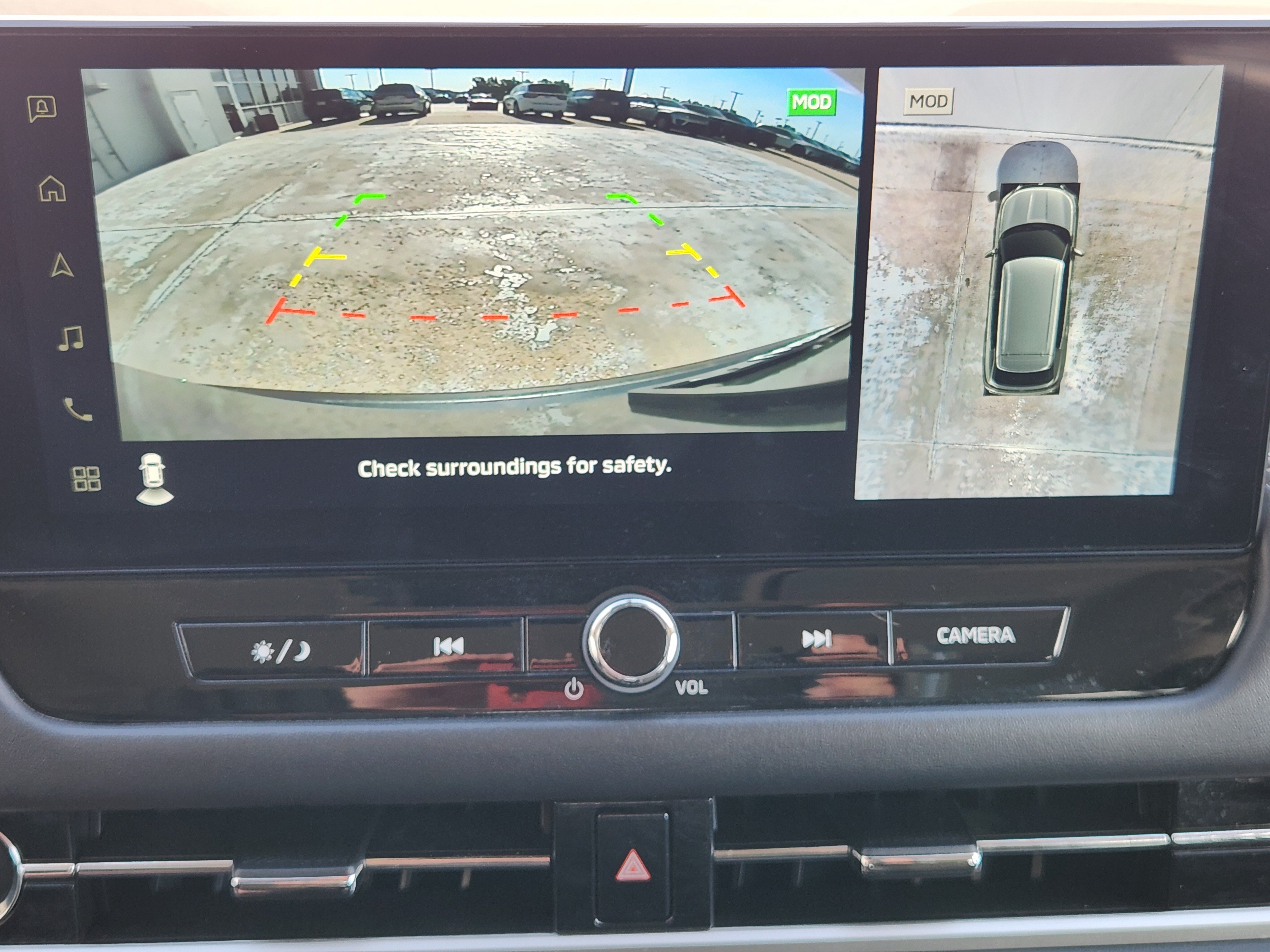 Used 2025 Mitsubishi Outlander SE AWD/4WD image 21