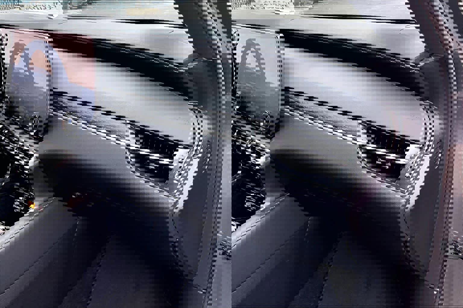 Used 2025 Lexus RX 350 Premium w/ Accessory Package (Z1) image 15