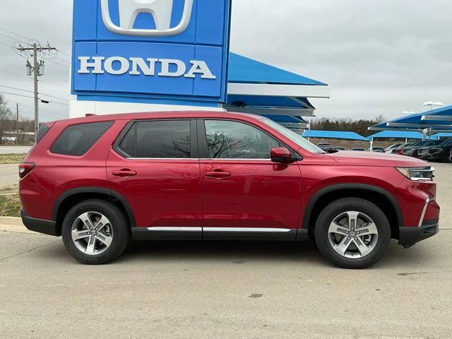 New 2025 Honda Pilot EX-L image 2