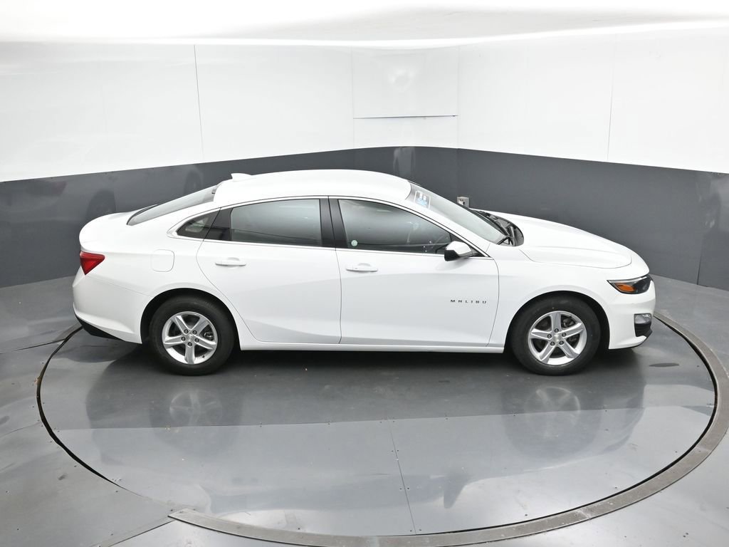 Used 2024 Chevrolet Malibu LT image 47