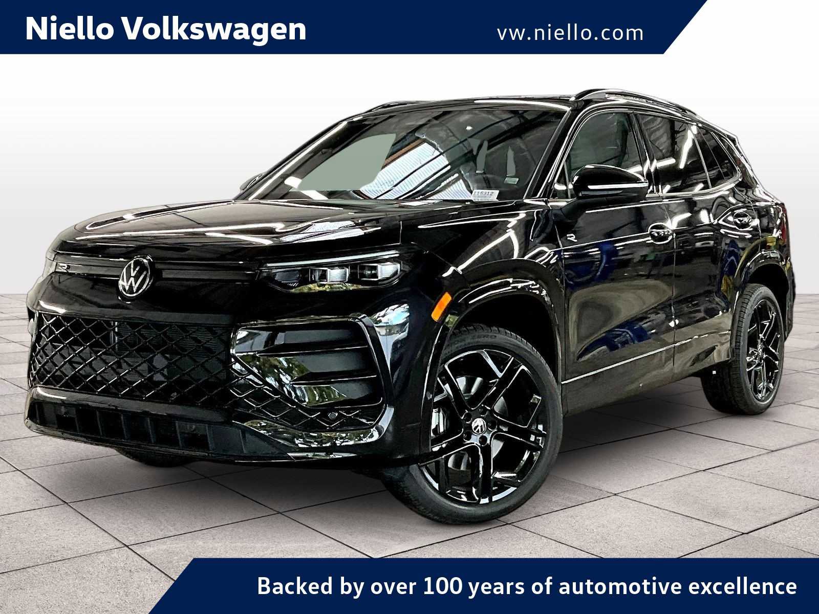 New 2026 Volkswagen Tiguan SE R-Line image 1