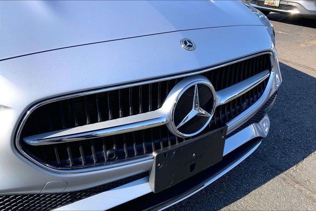 Used 2025 Mercedes-Benz C 300 4MATIC Sedan image 27