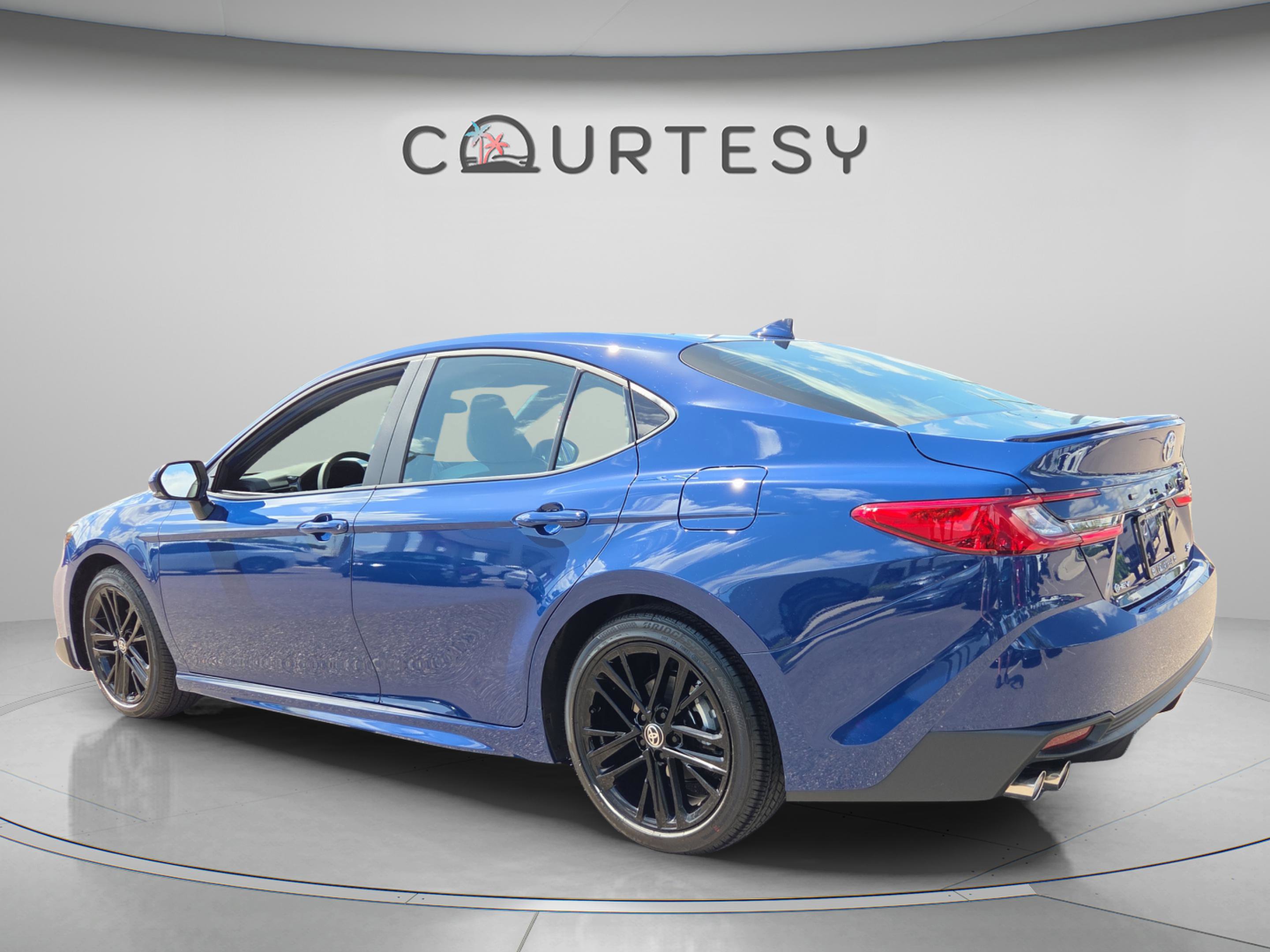 Certified 2026 Toyota Camry SE image 3