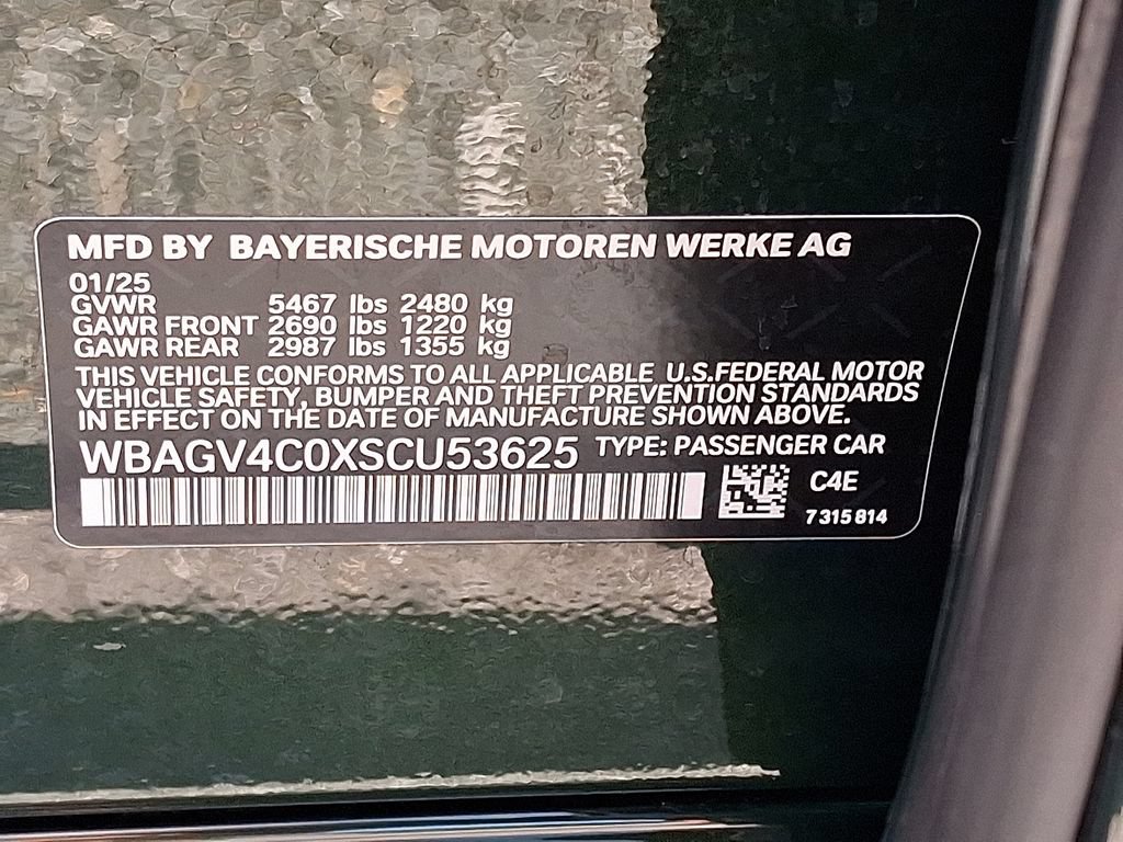 Used 2025 BMW 840i xDrive AWD/4WD image 29