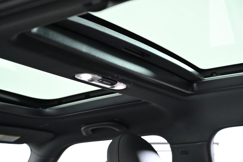 Certified 2023 MINI Cooper Clubman S image 30