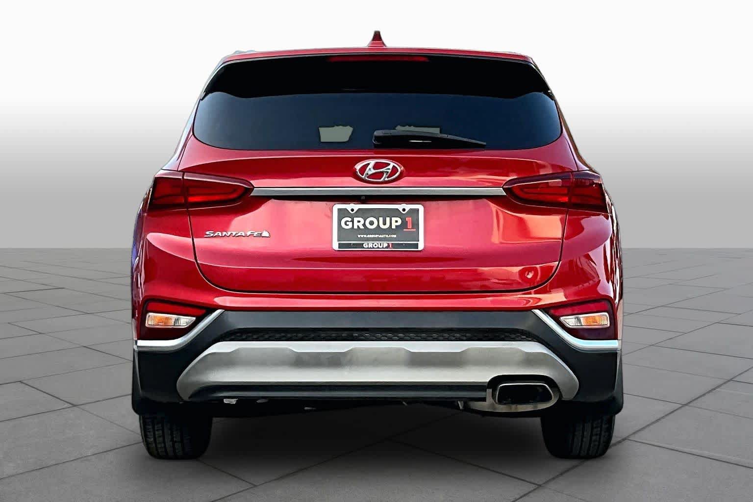 Used 2019 Hyundai Santa Fe SEL FWD image 5