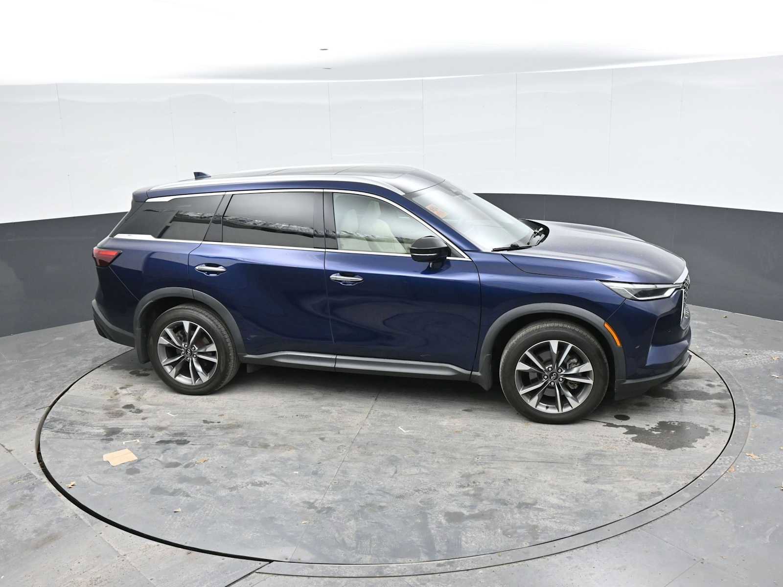 Used 2023 INFINITI QX60 Luxe w/ Cargo Package AWD/4WD image 19