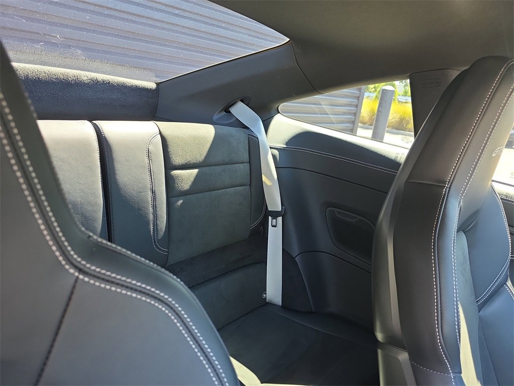 Used 2024 Porsche 911 Carrera GTS image 18