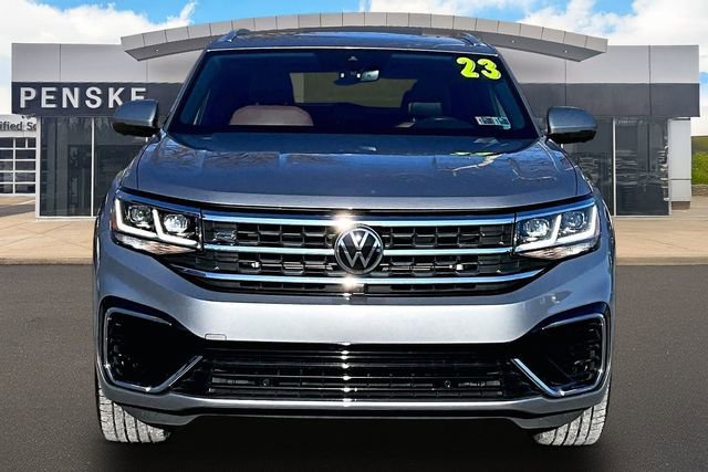 Used 2023 Volkswagen Atlas Cross Sport SEL Premium R-Line image 3