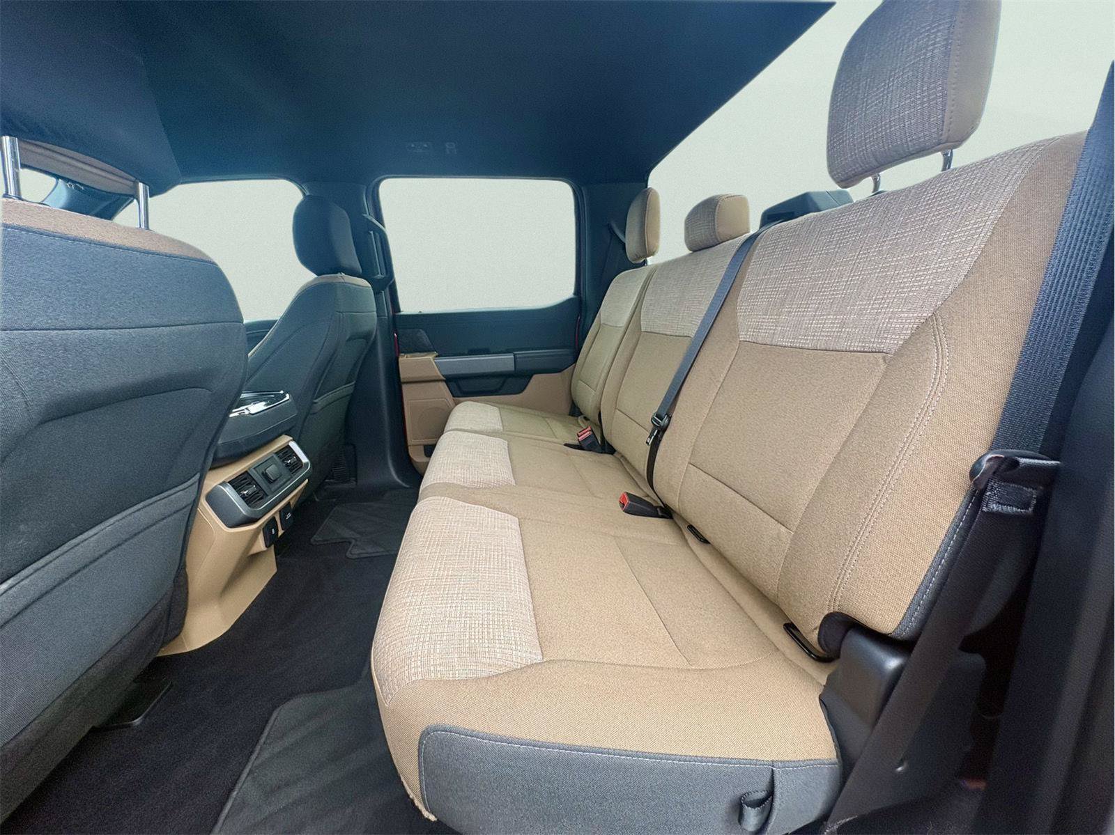 Used 2023 Ford F150 XLT w/ Equipment Group 302A High RWD image 11