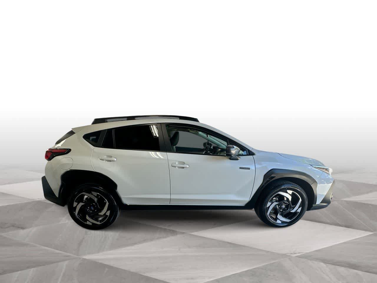 Used 2026 Subaru Crosstrek 2.5i Limited w/ Crosstrek Mirror Package AWD/4WD image 9