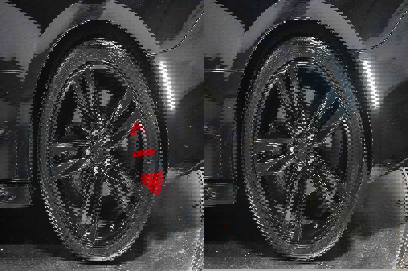 Used 2017 Chevrolet Camaro SS image 7