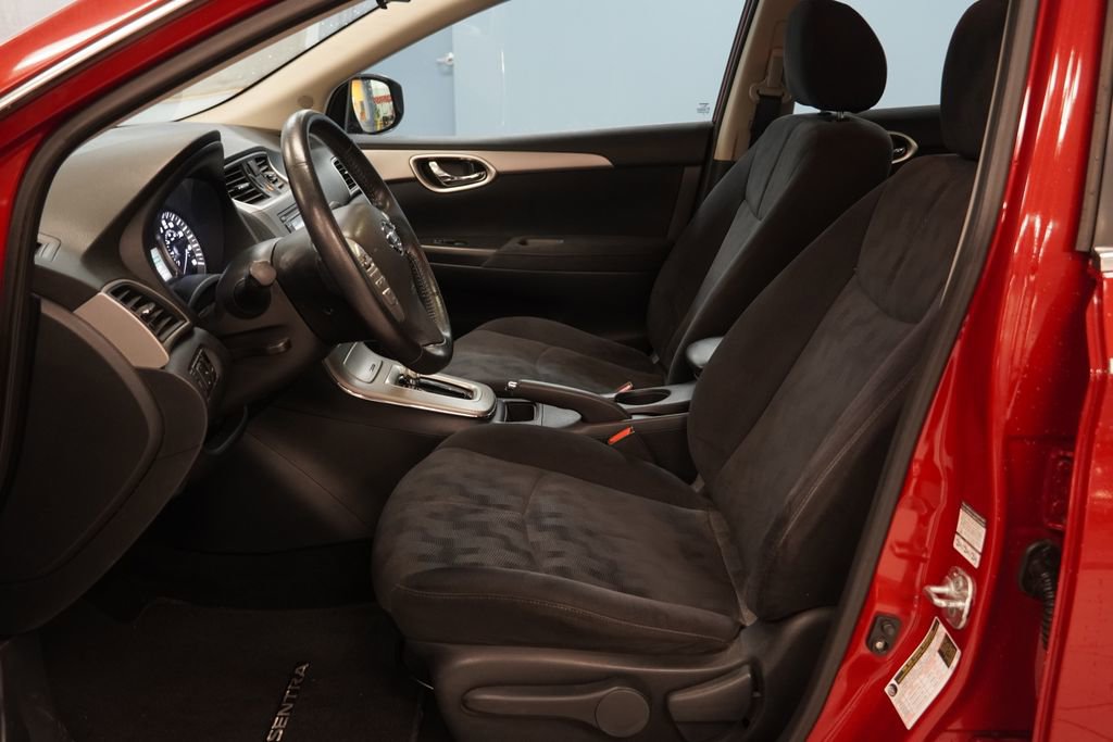 Used 2013 Nissan Sentra SV w/ Driver Pkg FWD image 5