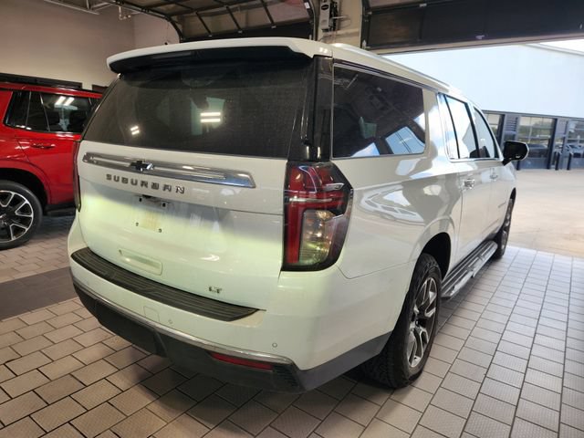 Used 2021 Chevrolet Suburban LT RWD image 6