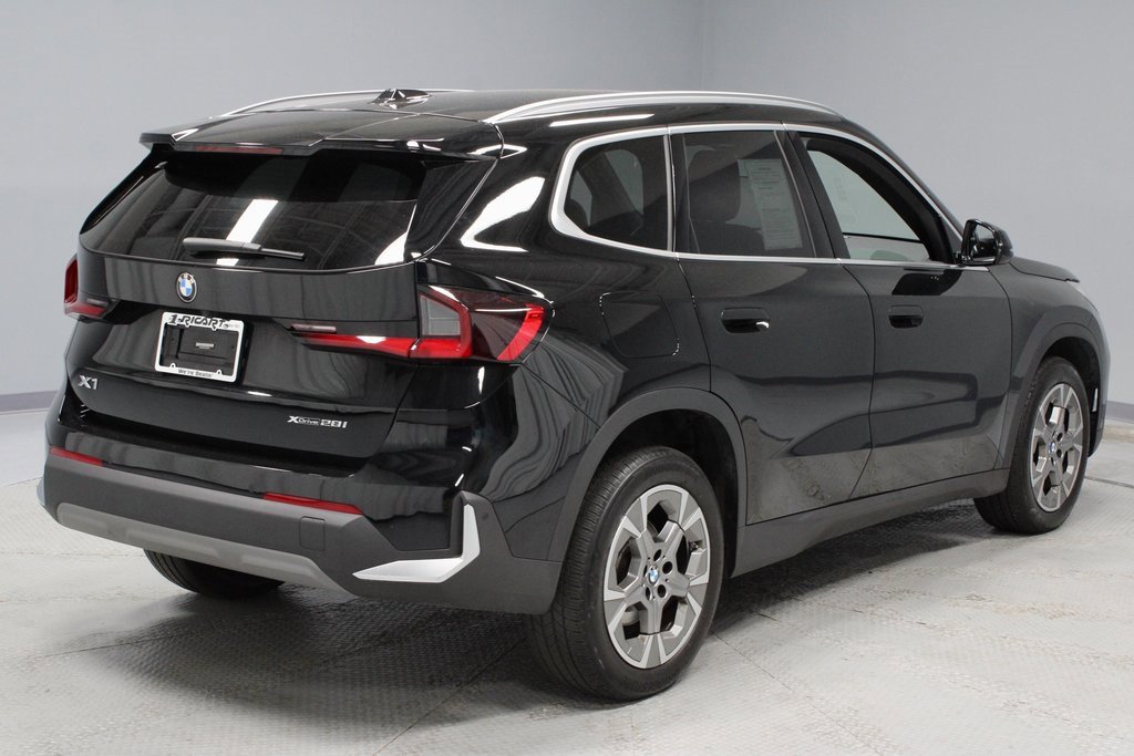 Used 2023 BMW X1 xDrive28i image 12