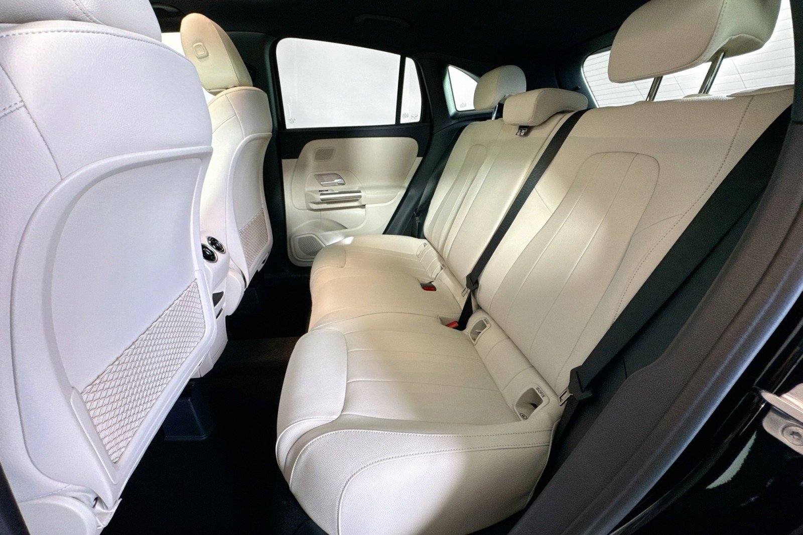 New 2026 Mercedes-Benz GLA 250 4MATIC image 22