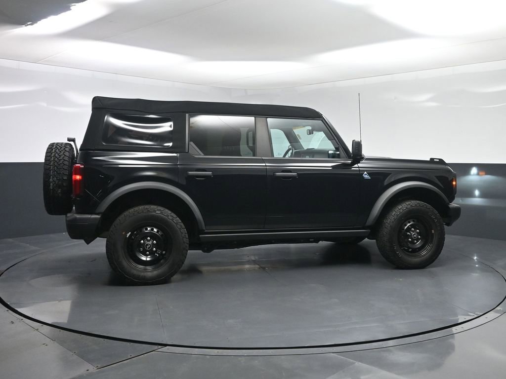 Used 2023 Ford Bronco Black Diamond image 30