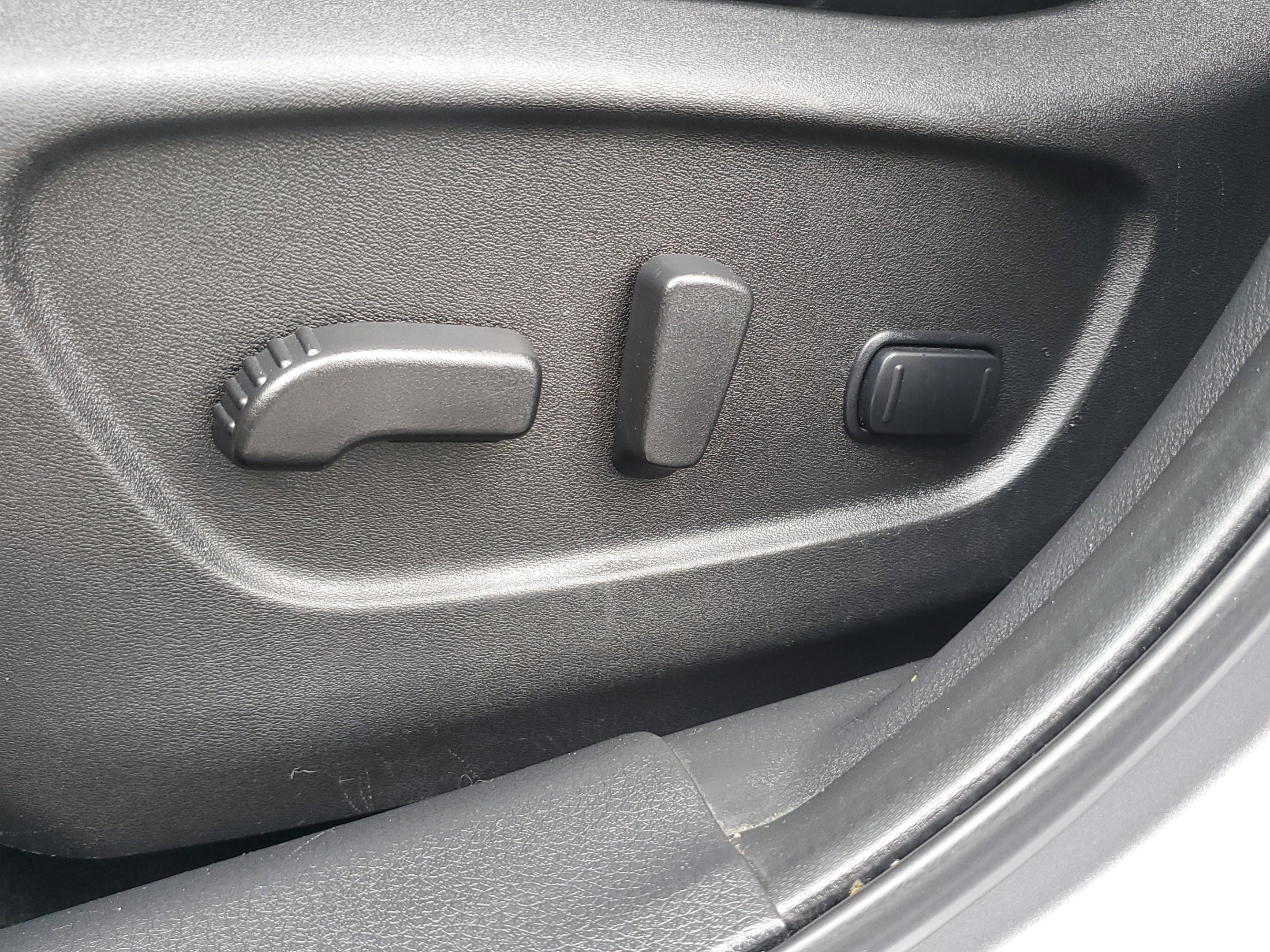 Used 2022 Nissan Rogue Sport SV w/ Technology Package AWD/4WD image 16