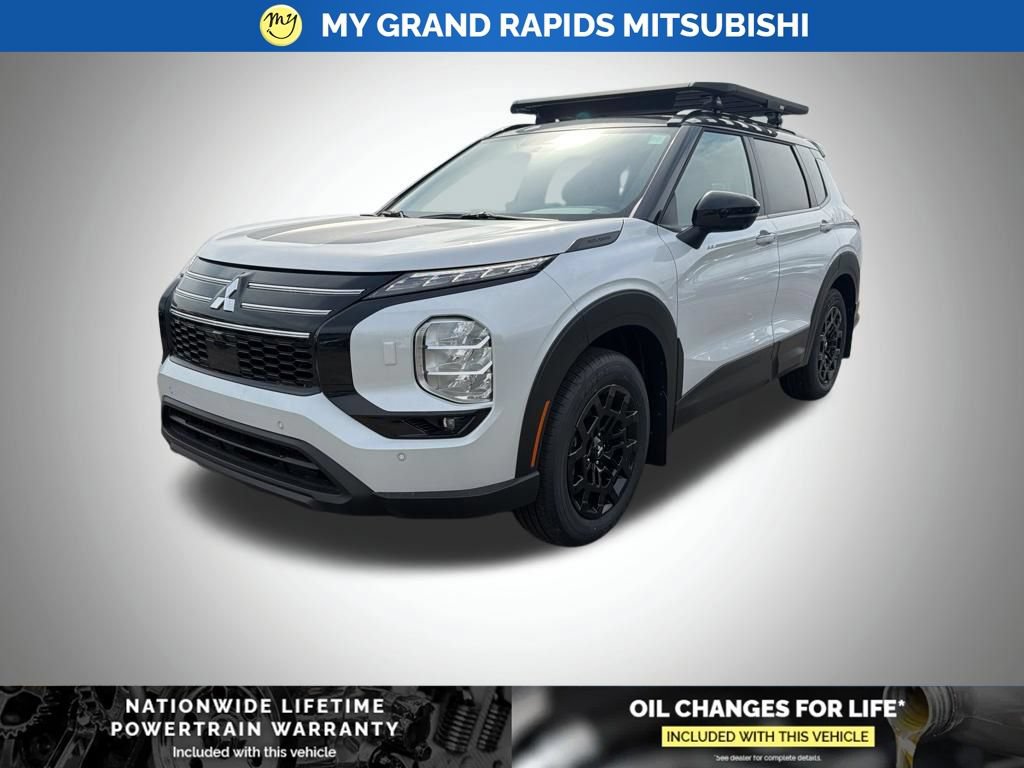 New 2026 Mitsubishi Outlander AWD image 3