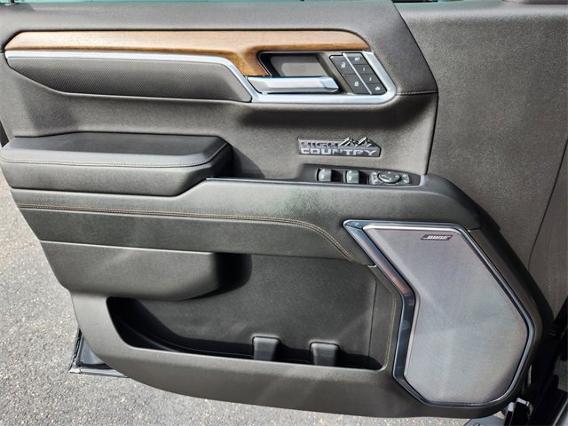 Used 2023 Chevrolet Silverado 1500 High Country w/ Technology Package image 6