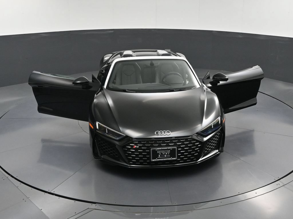 Used 2023 Audi R8 V10 performance w/ Carbon Exterior Package RWD image 32