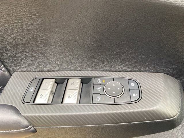 New 2025 Mitsubishi Outlander SEL image 17