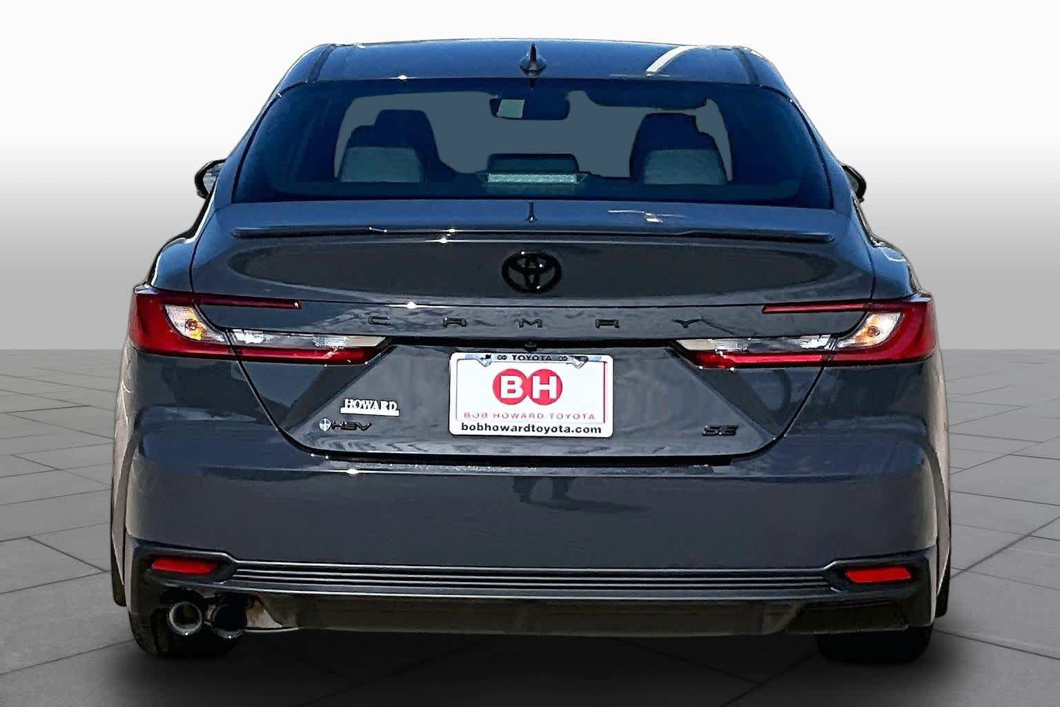 New 2026 Toyota Camry SE w/ Convenience Package FWD image 4