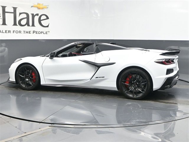New 2026 Chevrolet Corvette Z06 w/ Stealth Interior Trim Package image 33
