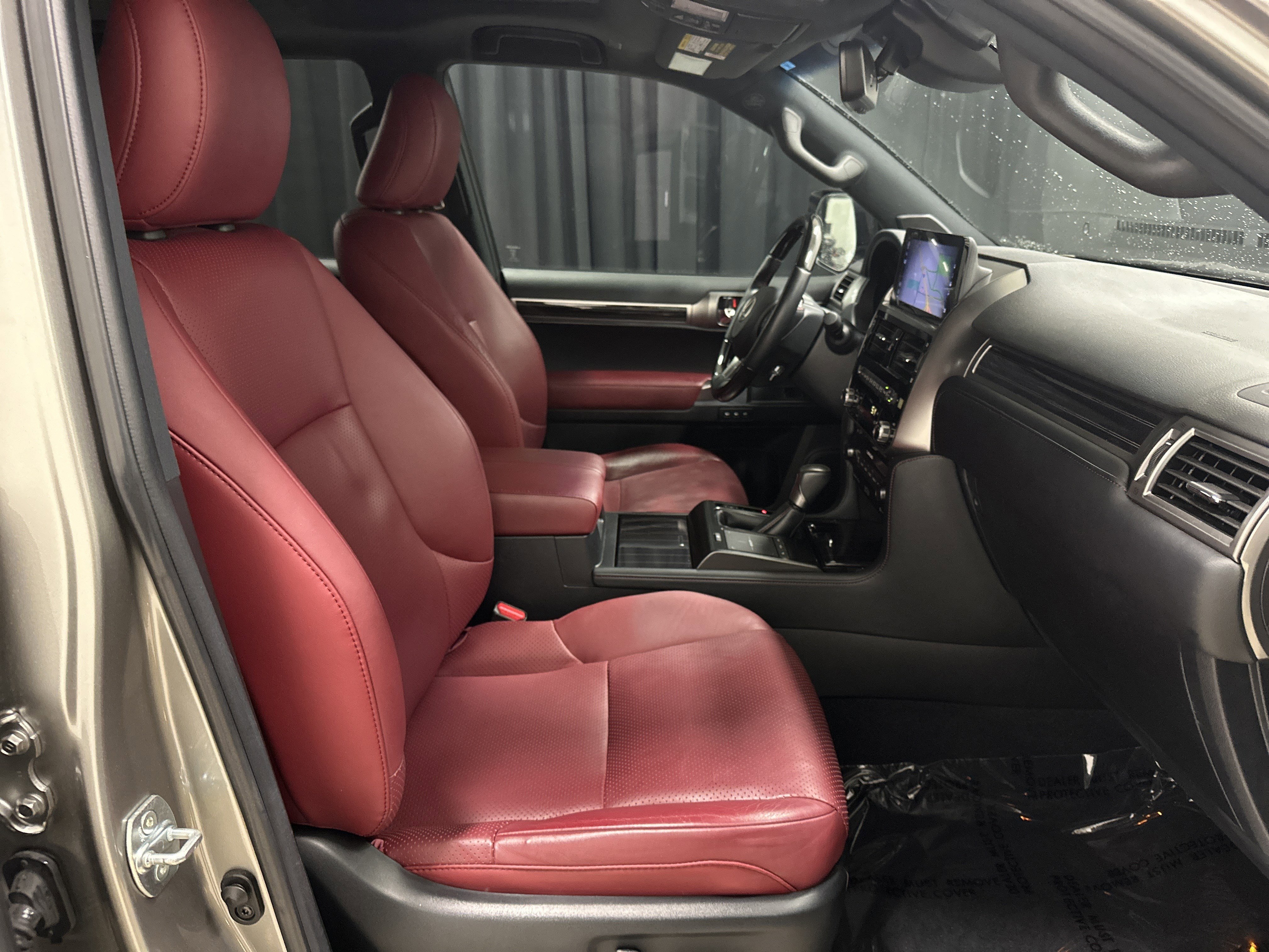 Certified 2022 Lexus GX 460 Luxury w/ Sport Design Package AWD/4WD image 34