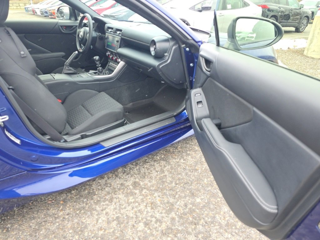 Certified 2024 Toyota GR86 6-Speed Manual image 7