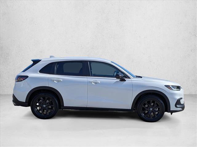 Used 2024 Honda HR-V Sport image 4